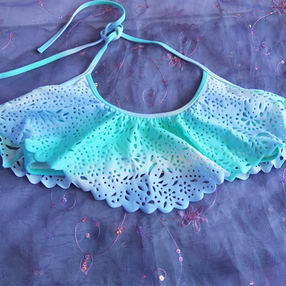 Victoria's Secret Flounce laser cut Bikini top S